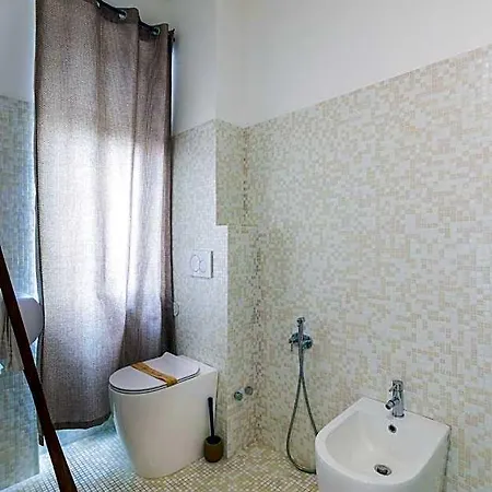Domino Hotel 3*