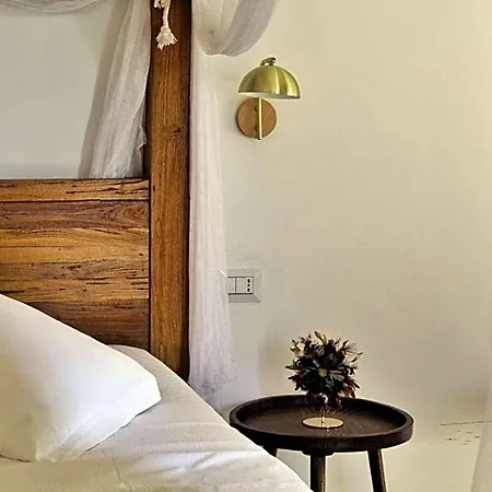 Domino Hotel