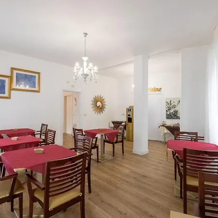 Domino 3* Турин