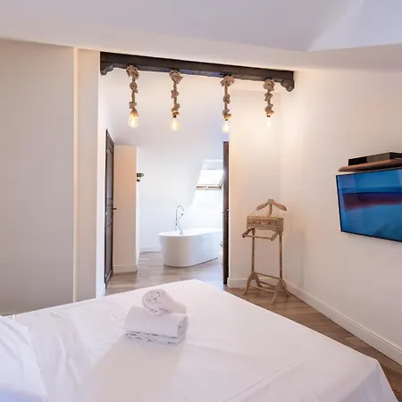 Domino Hotel Turin