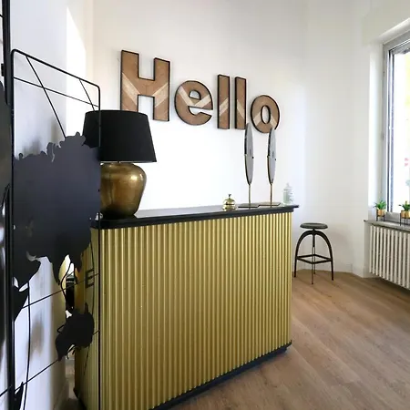 Domino Hotel